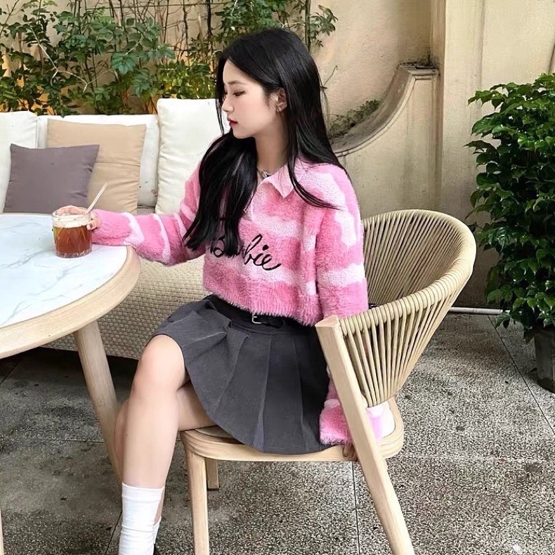 Áo len, áo len croptop tay dài có thêu chữ Barbie hàng Quảng Châu cho nữ, dễ thương, Ngọc An Closet