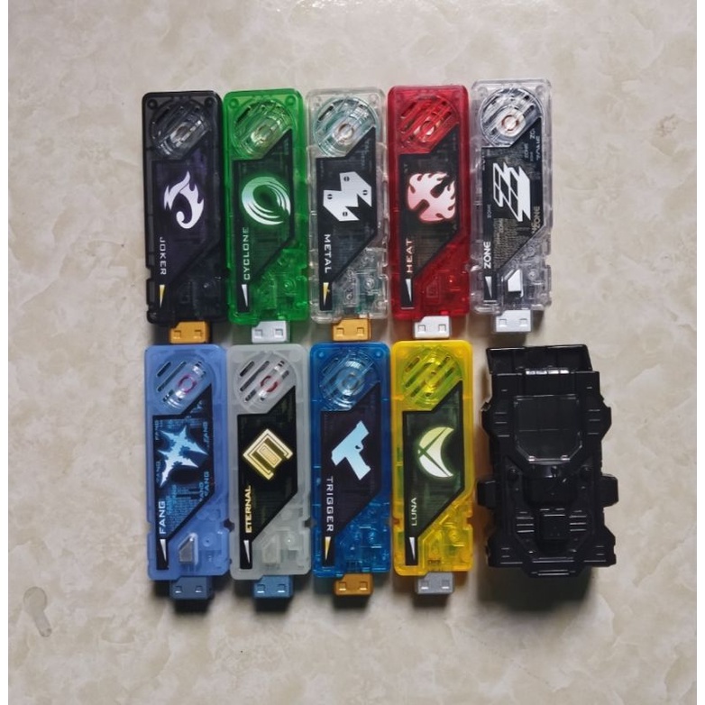 Đồ chơi Dx Kamen Rider W 2nd