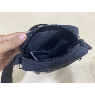 Túi đeo chéo vai 3 sọc Essentials