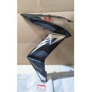 Cánh yếm bên phải - bửng yếm honda air blade 125 năm 2012 màu vàng đen.