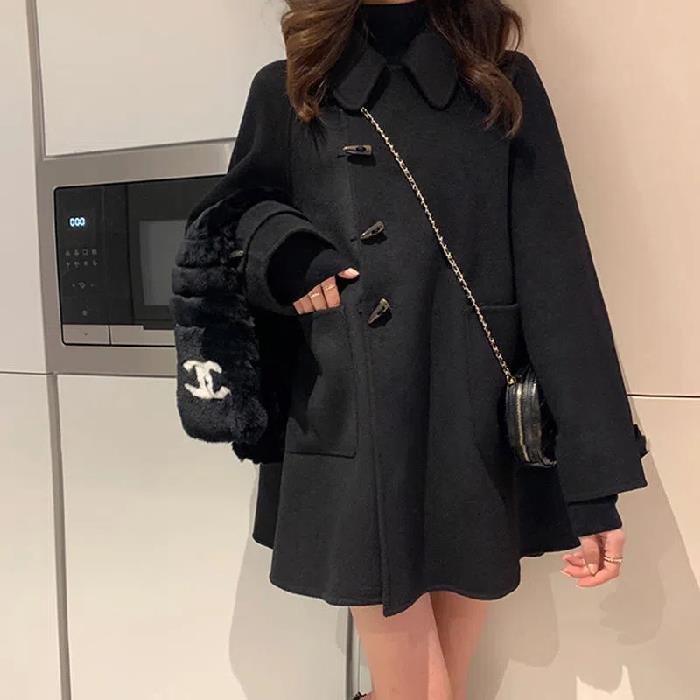 Áo Khoác Len Giả Lông Cừu Dáng Ngắn Cài Nút Kiểu Giáng Sinh Thời Trang Mùa Xuân Mới