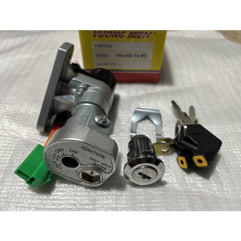 Bộ khoá trước sau Su Revo, Smash Vương Niệm