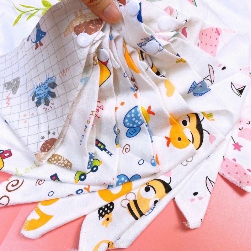 Yếm cotton hoặc yếm xô 2 lớp cài nút cho bé
