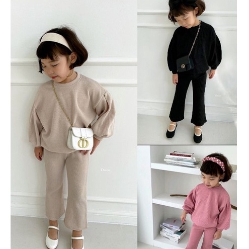8-30kg Set Áo Dài Tay Quần Dài Chất Tăm Nhung Cực Đẹp Cho Bé Gái