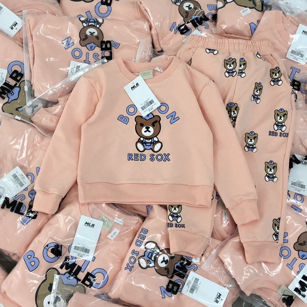 Bộ dài tay thu đông bé gái - Set bộ nỉ da cá MLB màu hồng gấu Boston cho bé gái size 90-150