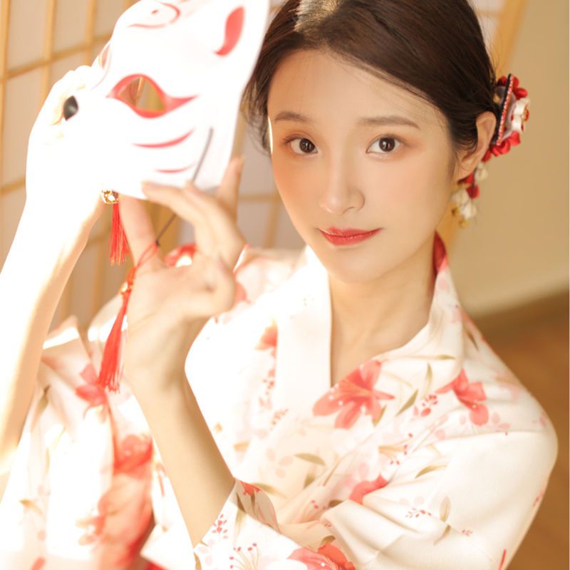 Trang Phục Kimono Cách Tân Nhật Bản Dễ Thương Cho Nữ