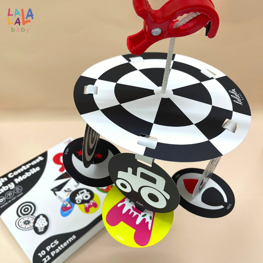 Đồ chơi treo cũi, treo xe đẩy đen trắng kích thích thị giác cho trẻ sơ sinh 10 thẻ gắn nhãn theo độ tuổi shop BOLYN
