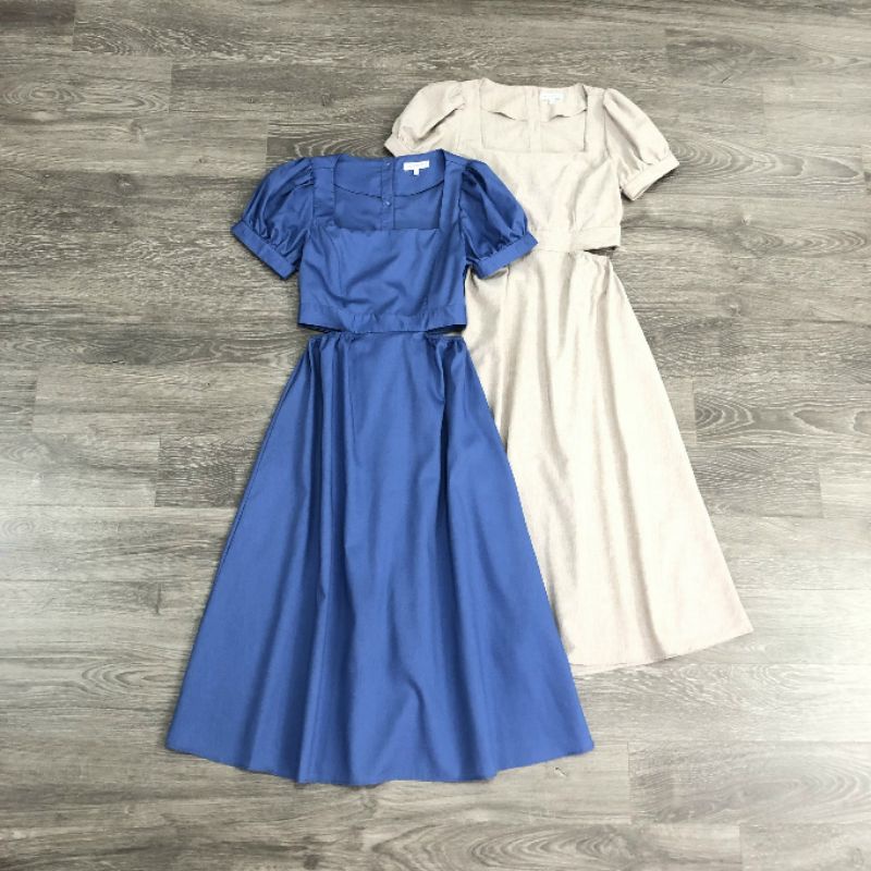 BEUCLOSET - Đầm cổ vuông cut-out lưng thắt nơ