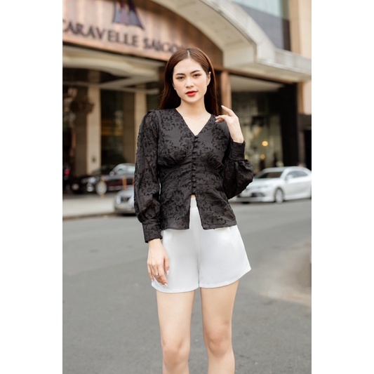 Áo clothesrack cổ V organza tay bồng đen Lucie