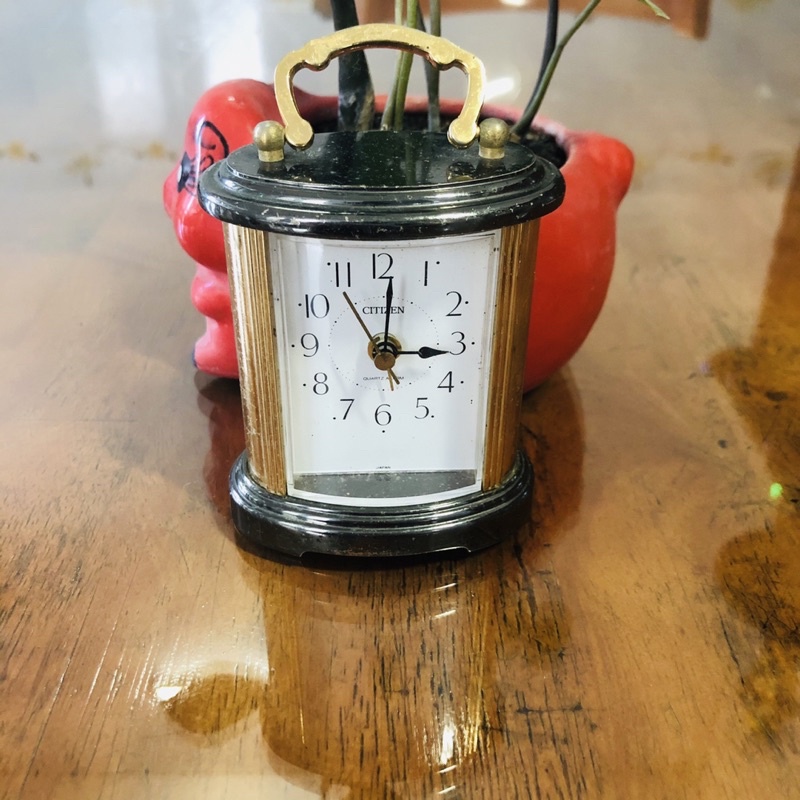 Đồng hồ để bàn mini