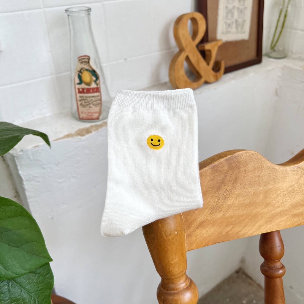 Tất vớ unisex cổ cao SMILEY ICON - Nhập khẩu Hàn Quốc