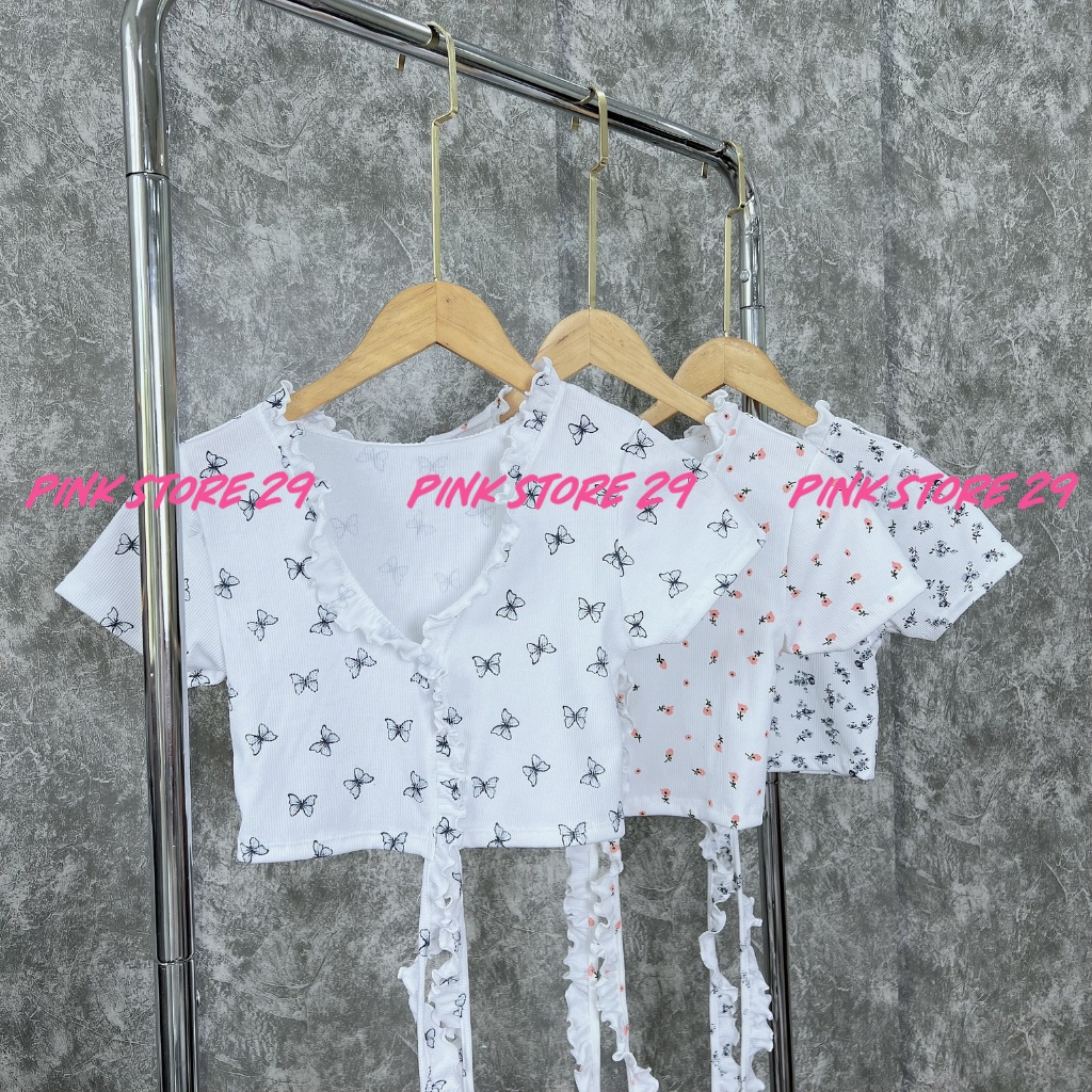 Áo Croptop Cổ V Body Tay Ngắn Viền Bèo Đan Nơ Eo In Họa Tiết Hoa Và Bướm A5234