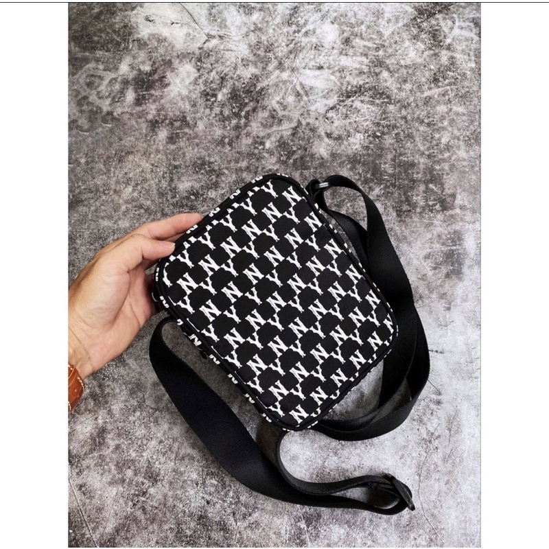 Túi Đeo Chéo Thời Trang Nam Phong Cách Châu Âu