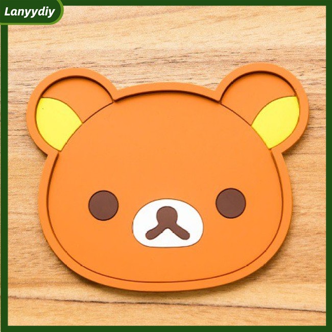 1 Miếng Lót Ly Bằng PVC Hình Totoro / Doraemon / Baymax / Minion / Hello Kitty / Mickey