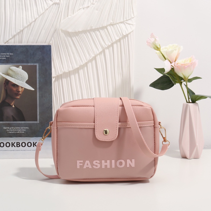 Ielgy Túi Đeo Chéo Vuông Nhỏ In Chữ Phong Cách Hàn Quốc Cho Nữ