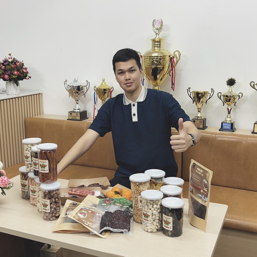 Khô Bò Thu Ba - Bò Khô Miếng Thu Ba Đặc Sản Quảng Ngãi Gói 200Gr -  Chim Sẻ Food