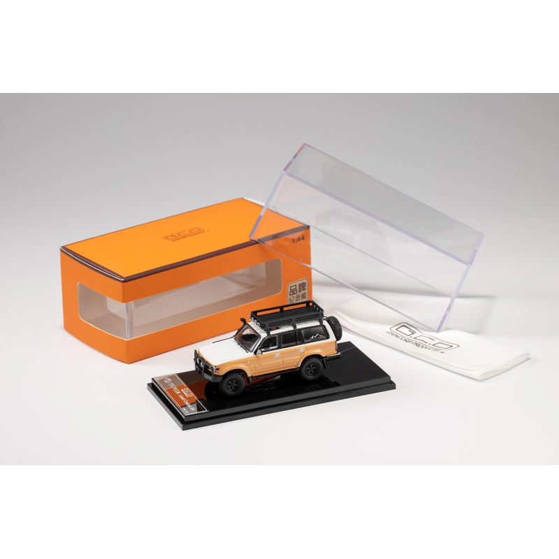 Mô Hình Xe Hơi Toyota Land Cruise LC80 Land Cruiser Land Cool Luzawa Tỉ Lệ 1 / 64