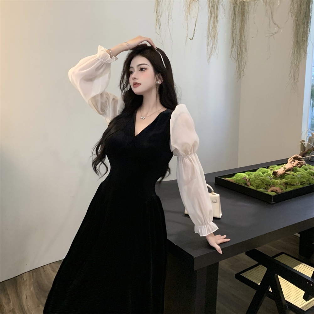 Đầm Váy Body Nhung Đen Liền Thân Thiết Kế Cổ Chữ V Tay Bồng Vải Voan Dáng Suông Xòe Nhẹ Tiểu thư Dịu Dàng Sang Trọng