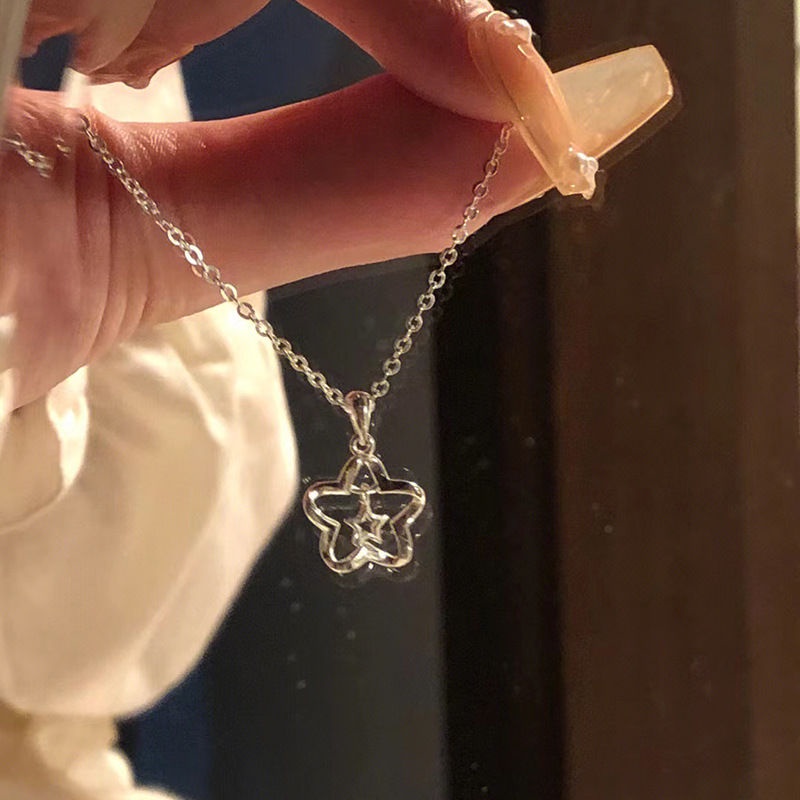 Vòng cổ Bằng Thép Titan Mặt Hình Ngôi Sao Nhỏ Sang Trọng Thiết Kế Đơn Giản Dành Cho Nữ