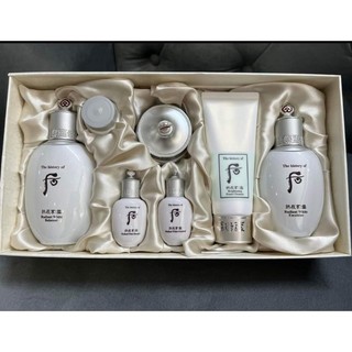 SET WHOO TRẮNG NÁM TÀN NHANG RADIANT WHITE SPECIAL SET.