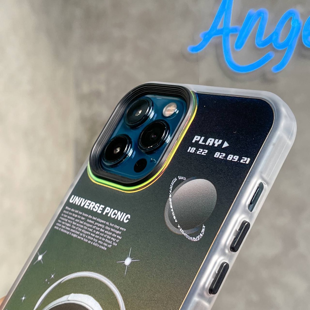 Ốp lưng iPhone Phi Hành Gia: chống sốc, mặt lưng đổi màu, thiết kế sang trọng - Pikapi phụ kiện