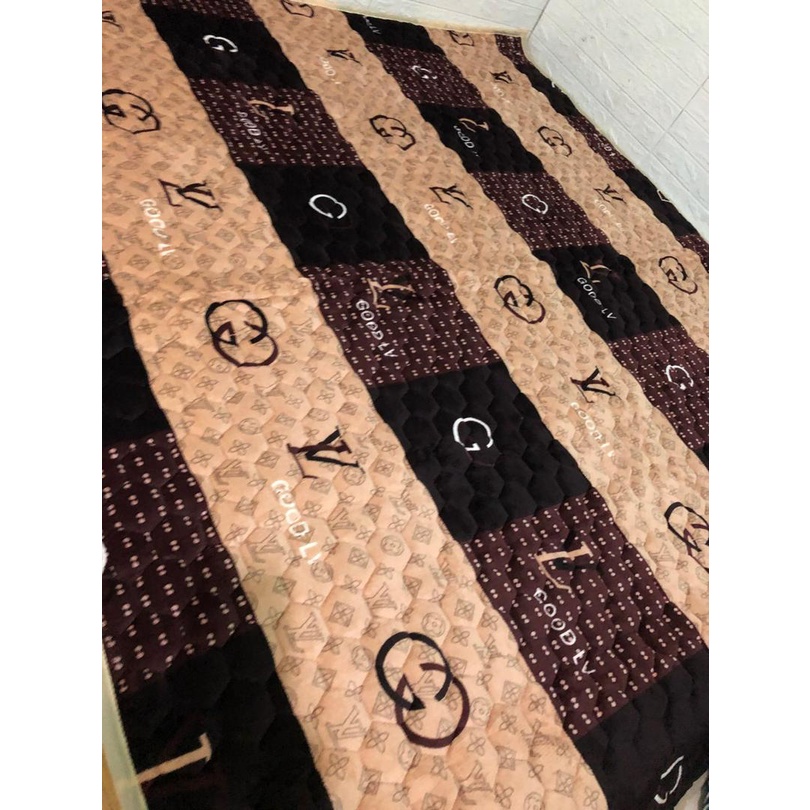 ✈ Thảm trải giường lông cừu cao cấp 3 lớp mẫu Vàng nâu, lót nằm đệm siêu ấm - có thảm trơn và nhiều màu