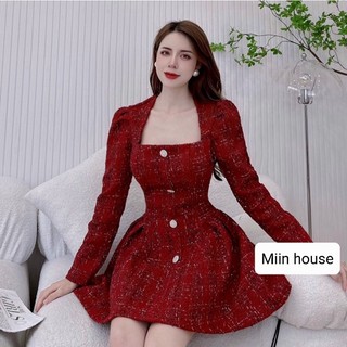Váy dạ dài tay ly xòe cổ vát