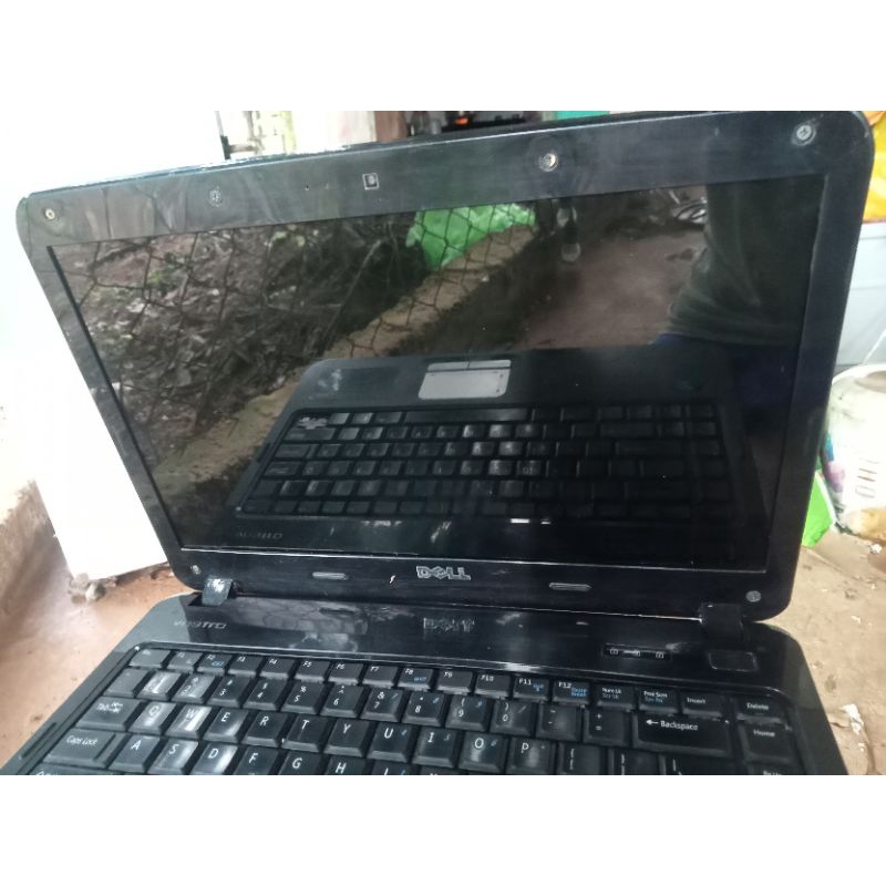 Laptop giá rẻ Dell Vostro 1014