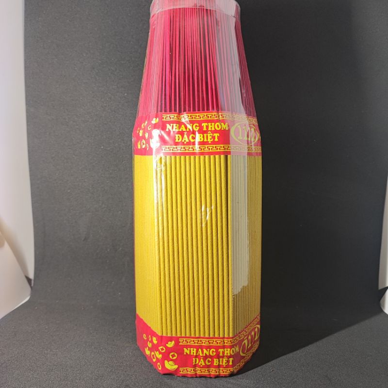 Nhang thiên 1000 cây nhang thường bó lục giác thơm nhẹ . Nhang thien 1000 cay nhang thuong