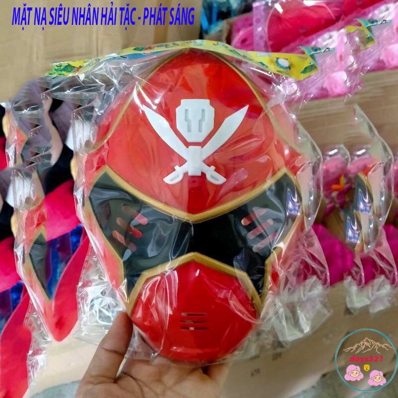 Mặt nạ siêu nhân ĐỎ HẢI TẶC có đèn - Đồ chơi Trung thu Hóa trang Halloween phát sáng LED dùng trong lễ hội sự kiện