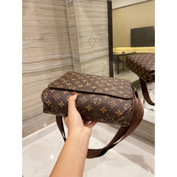 Túi (cặp)nam hàng super sz26x22cm họa tiết 4 màu phom phồng đẹp fullbox nam châm