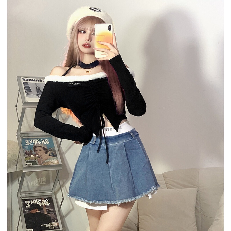 Weird Puss Áo Croptop Trễ Vai Tay Dài Phối Lông Thời Trang Quyến Rũ Cho Nữ