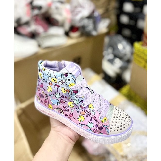 Giày S.K.E.C.H.E.R.S đèn nháy 2022