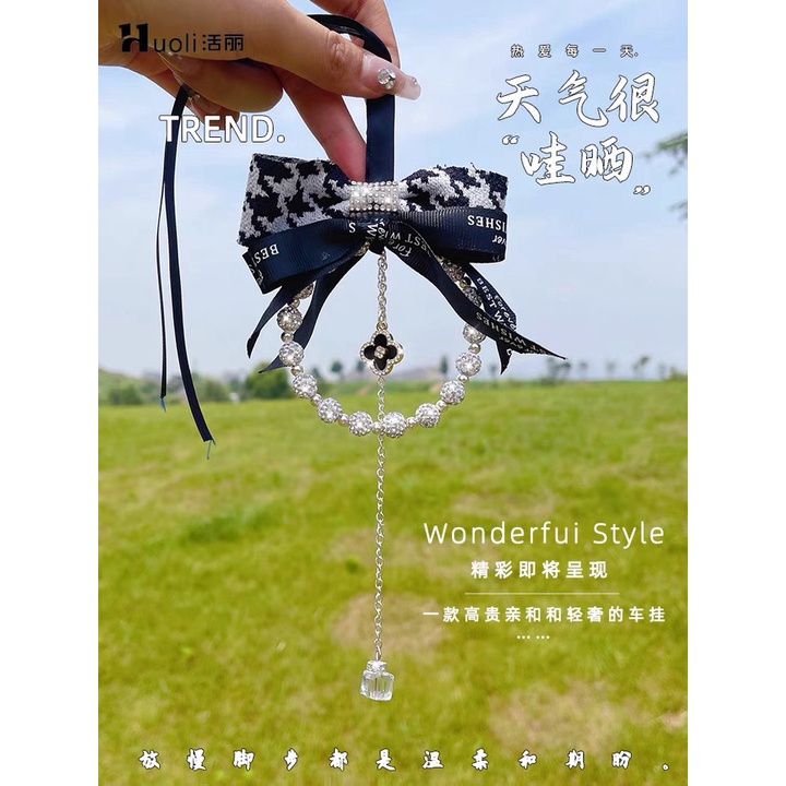 Trang trí Gương  chiếu hậu ô tô Hình hoa trà đính đá Cao Cấp - Treo Gương xe hơi Hình Hoa Trà