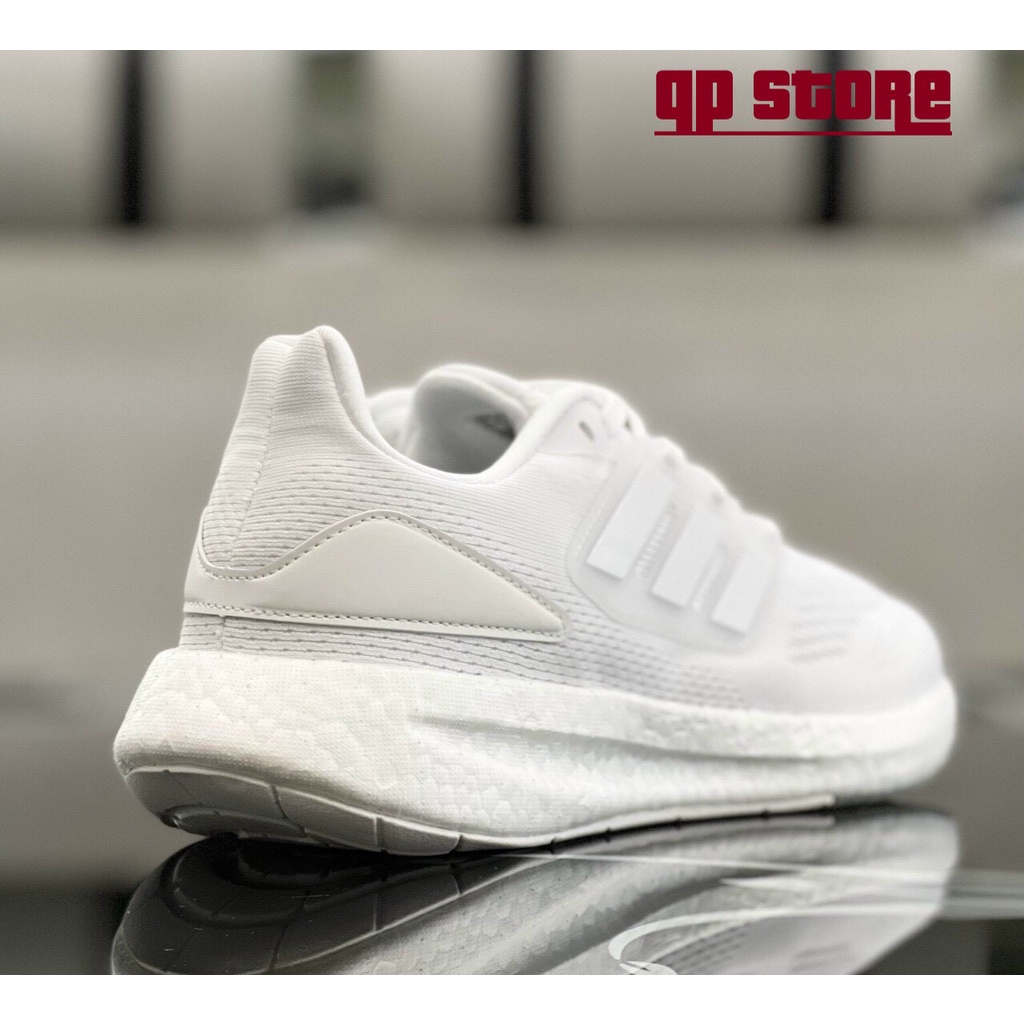 Giày Thể Thao Adidas PureBoost 22