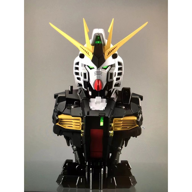BANDAI Hàng Mới Về Mô Hình Lắp Ráp GUNDAM Cho Bạn Trai
