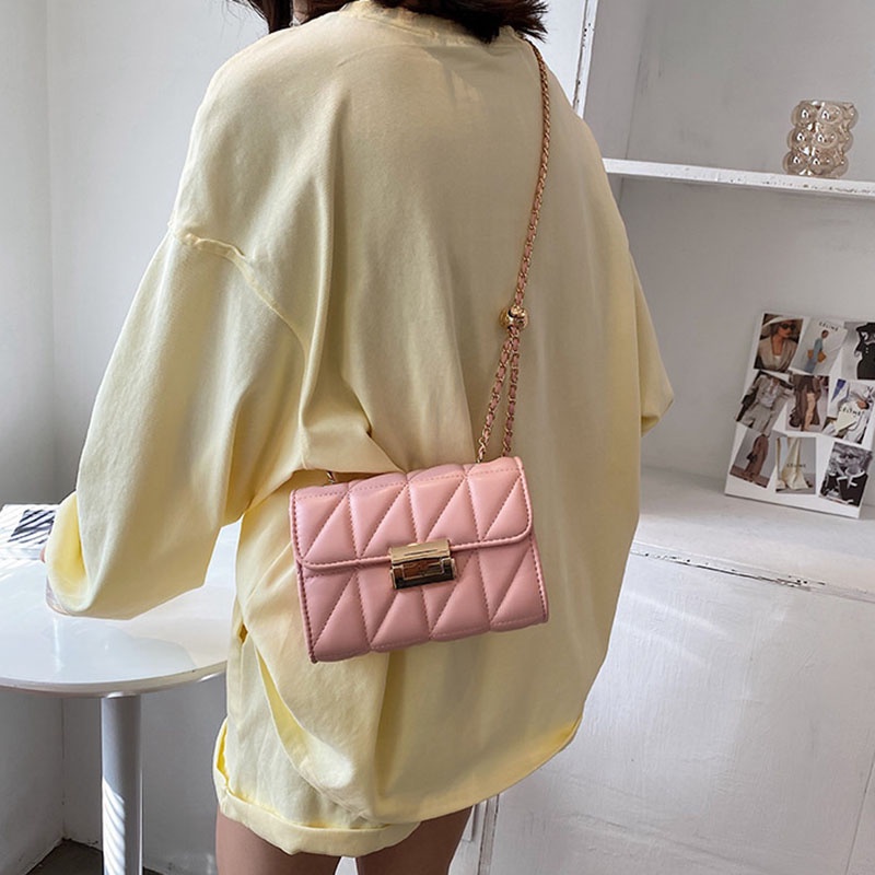 Túi Đeo Chéo Dây Xích Hình Thoi Nhỏ Màu Vàng Phong Cách Hàn Quốc Cho Nữ