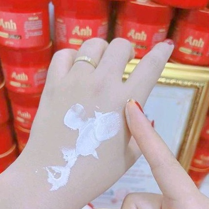 Kem Body Kích Trắng Pha Lê Anh, Thấm Nhanh, Không Bết Rích, Kháng Nước Cao