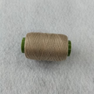 Cuộn chỉ may vá, khâu được chọn màu