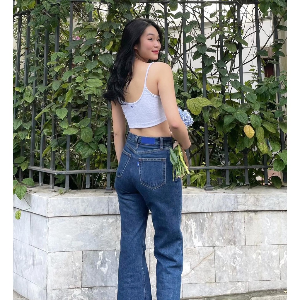 TheBlueTshirt - Quần Jeans Nữ Ống Rộng Xẻ Gấu - Urban Side Slit Jeans - Original Wash