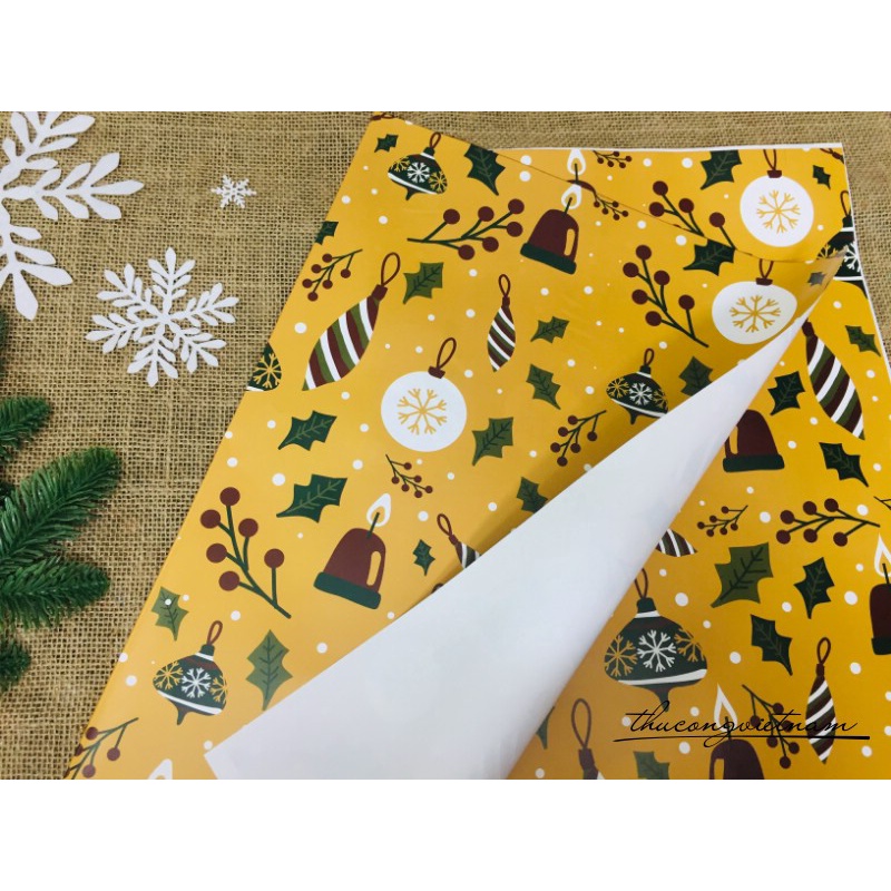 Giấy gói quà Giáng Sinh