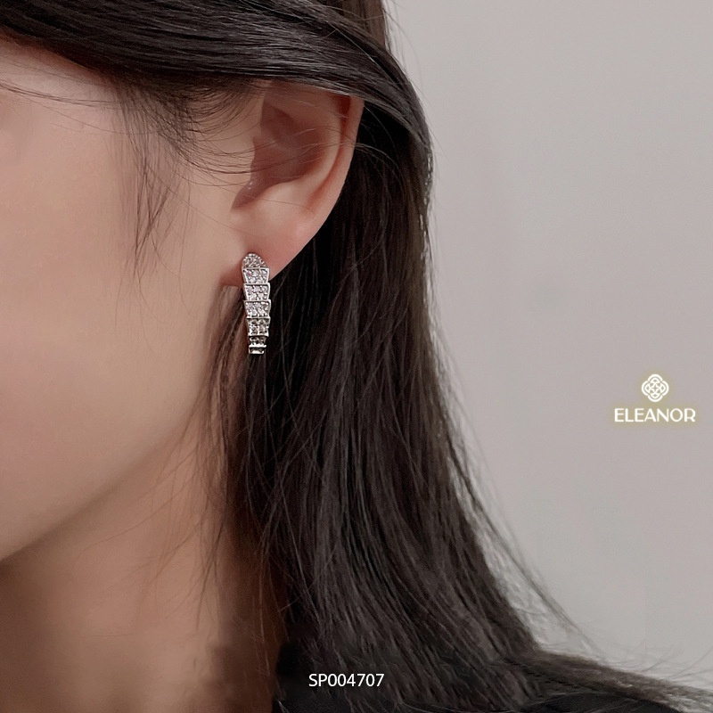 Bông tai nữ chuôi bạc 925 Eleanor Accessories đính đá dáng cong chữ C phụ kiện trang sức 4707