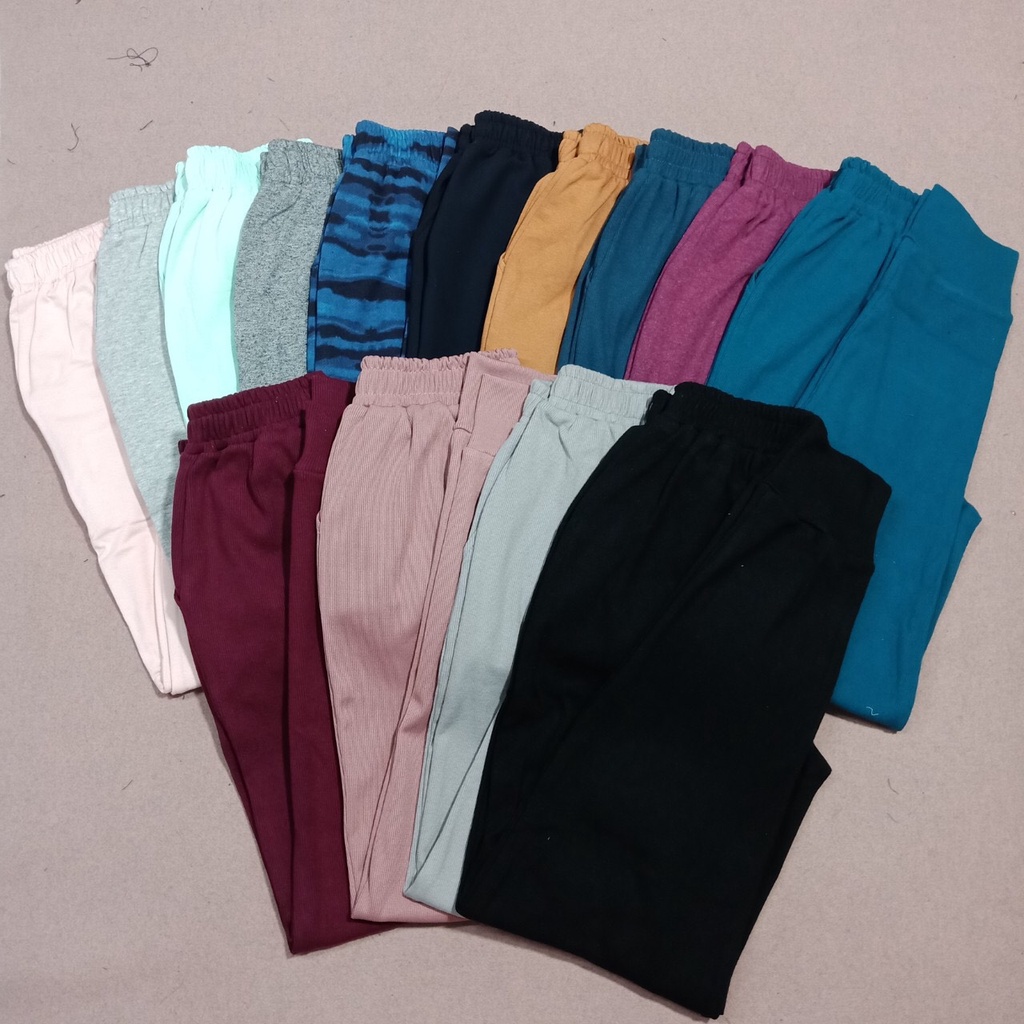 Quần jogger trơn vải nỉ vnxk nam nữ đều mặc được freesize từ 55-65kg dài 98cm
