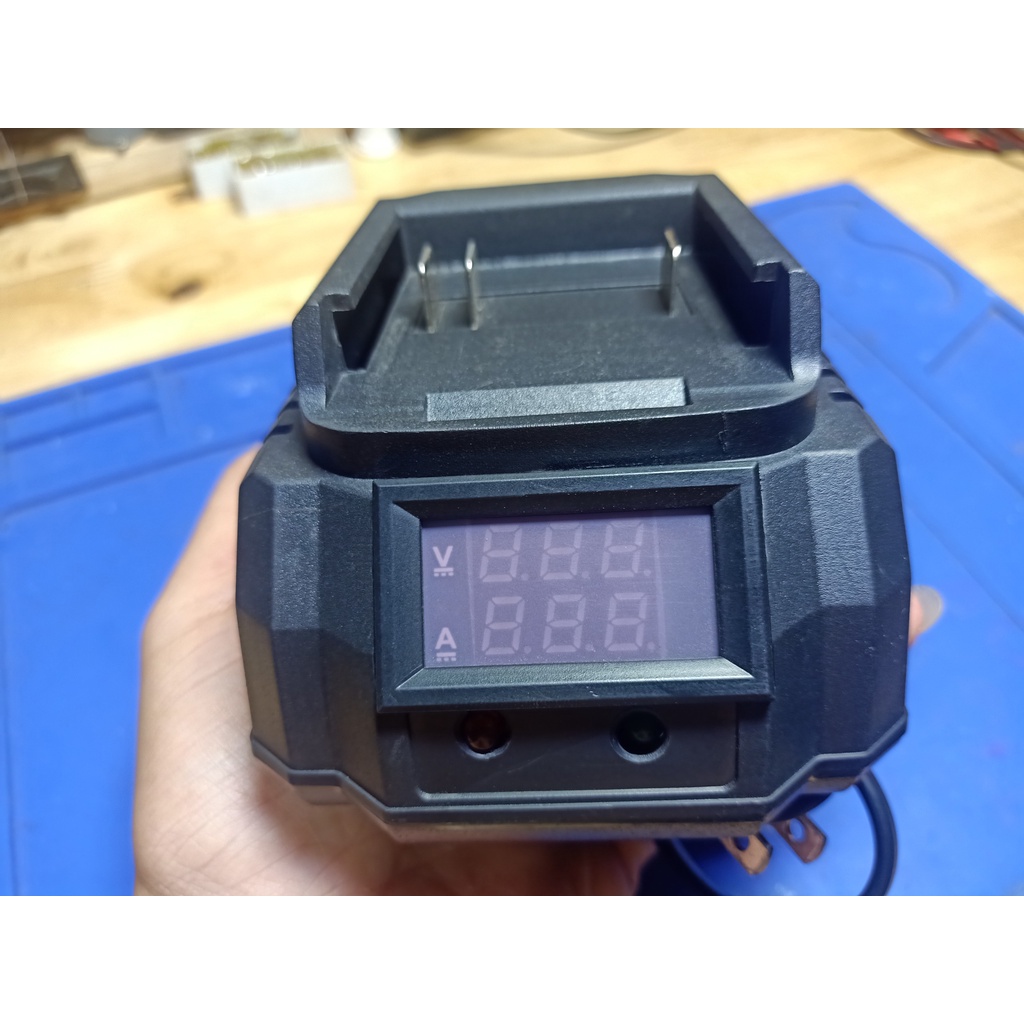 Sạc Pin 21v có đồng hồ