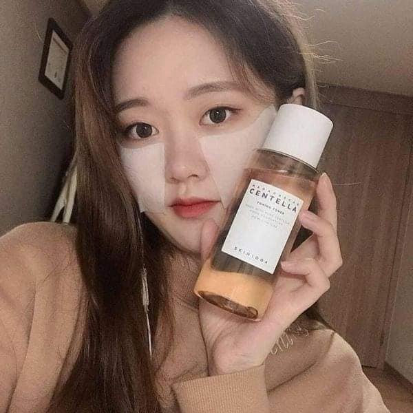 Toner Chiết Xuất Rau Má Dưỡng Ẩm, Phục Hồi Da Skin1004 Madagascar Centella 210ML