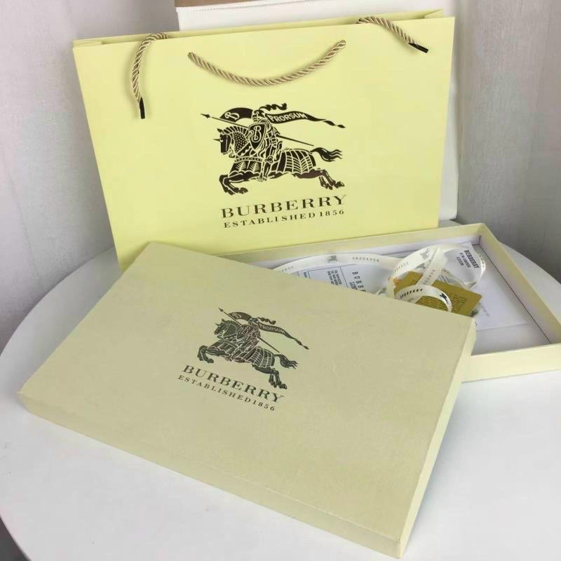 Khăn BBR len lông cừu