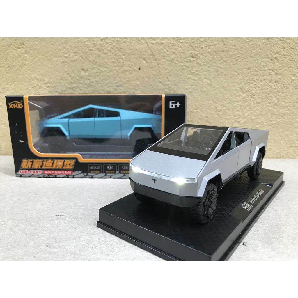 Mô hình xe bán tải Tesla Cybertruck 2023 1:32