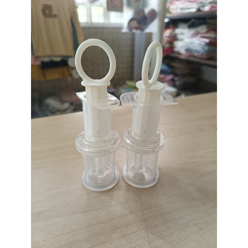 Bộ dụng cụ uống thuốc cho bé