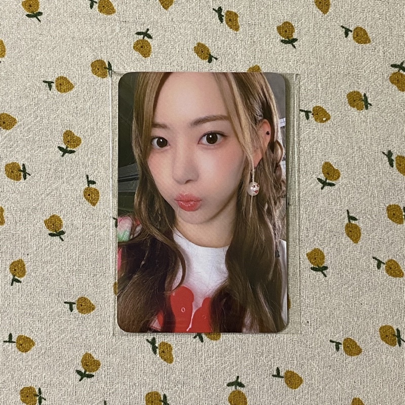 CARD ẢNH LE SSERAFIM YES24 official