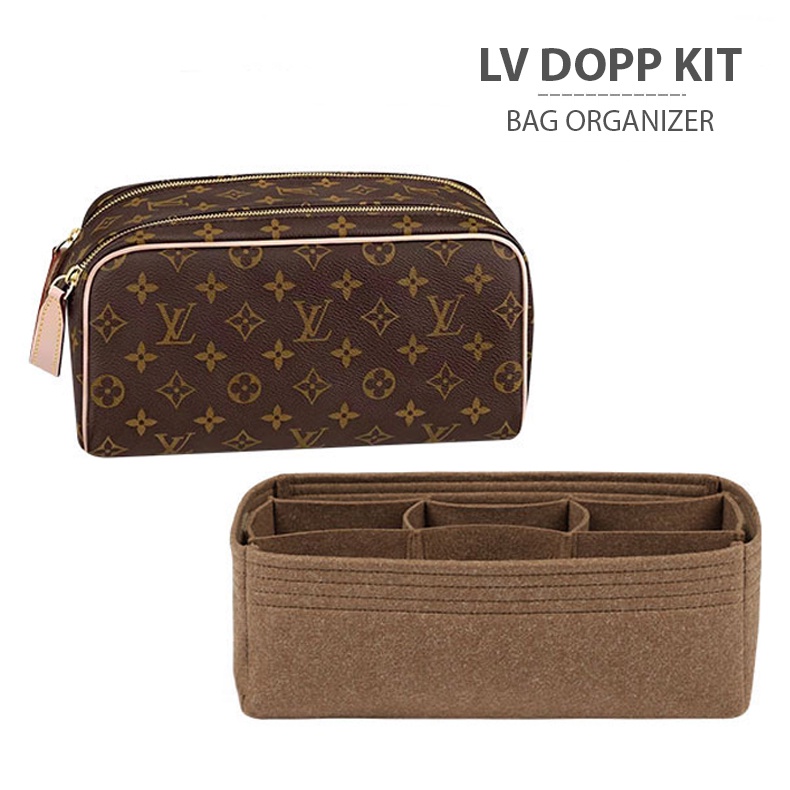 Shop Louis Vuitton 2022-23FW Dopp kit toilet pouch (N40127) by salutparis